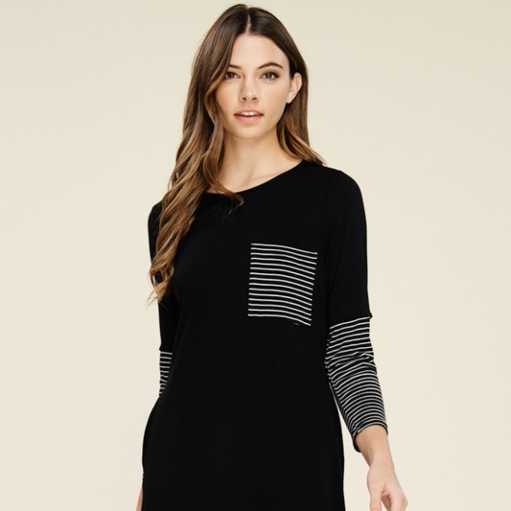 3/4 Sleeve Contrast Stripe Dress - Picture 4 of 5